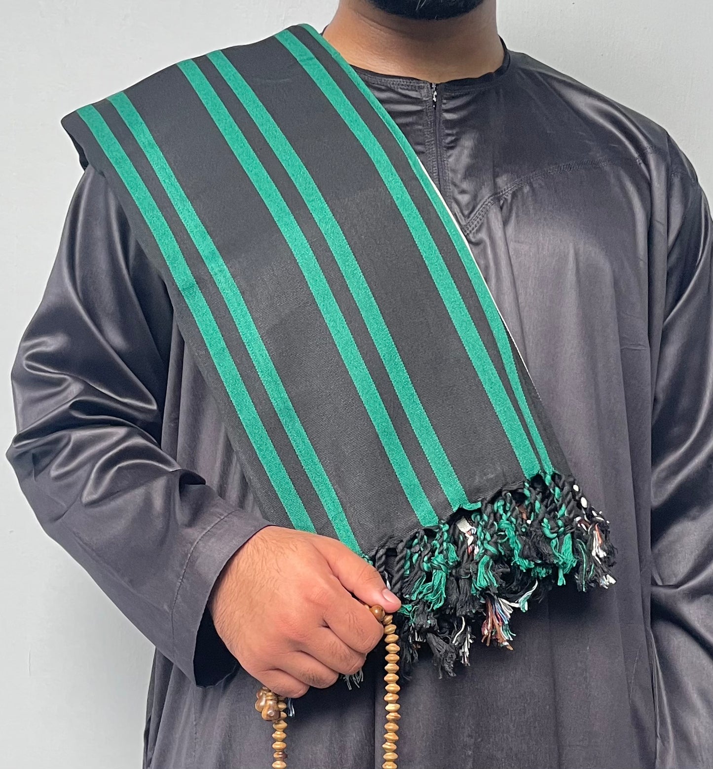 Yemeni Shawl in Bliss of the Valley Black