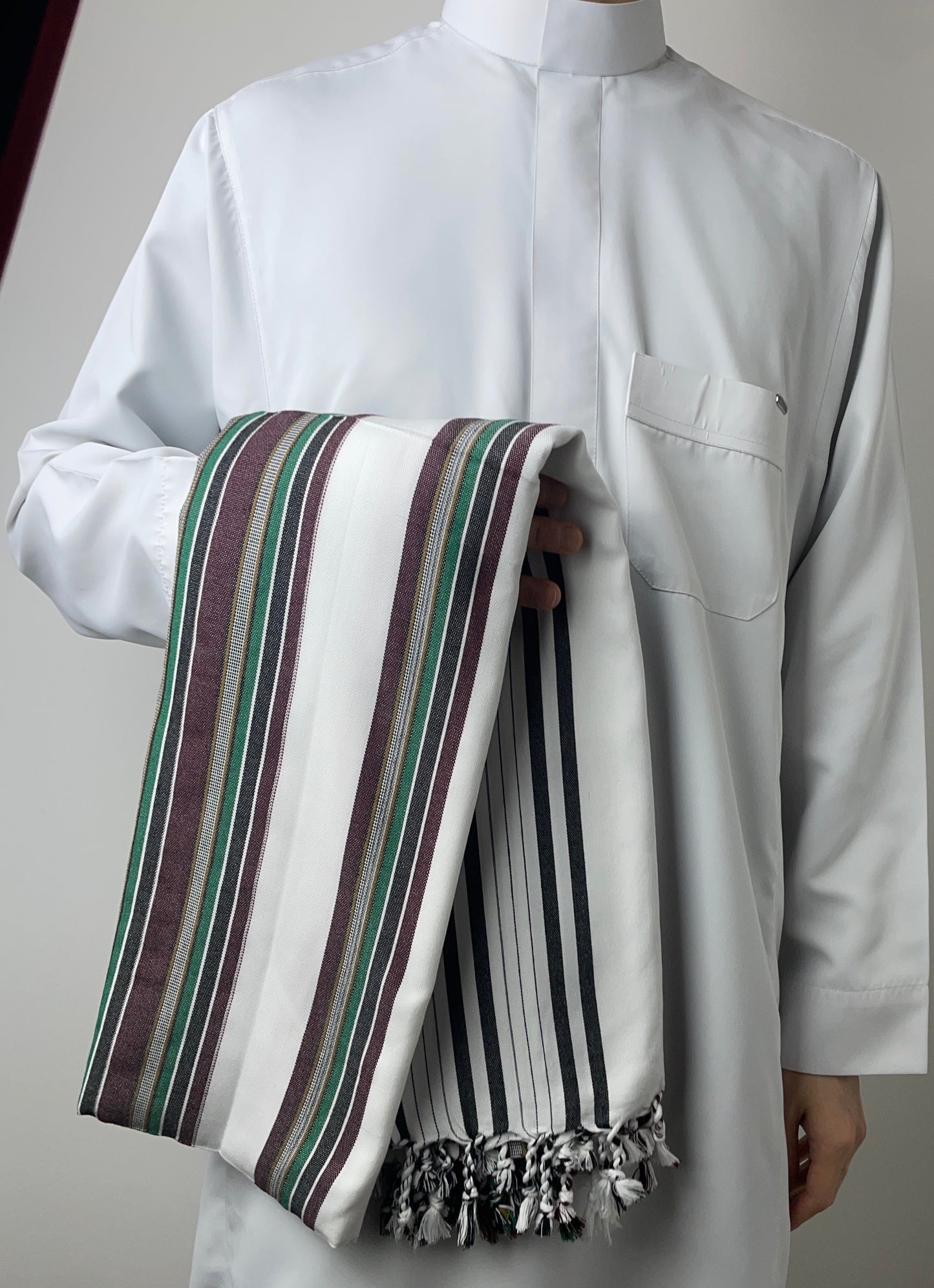 Yemeni Shawl in Salt of Aden White