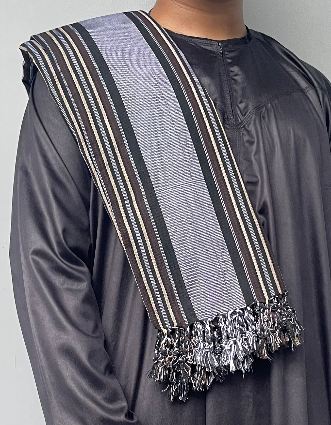 Yemeni Shawl in Cedar Smoke