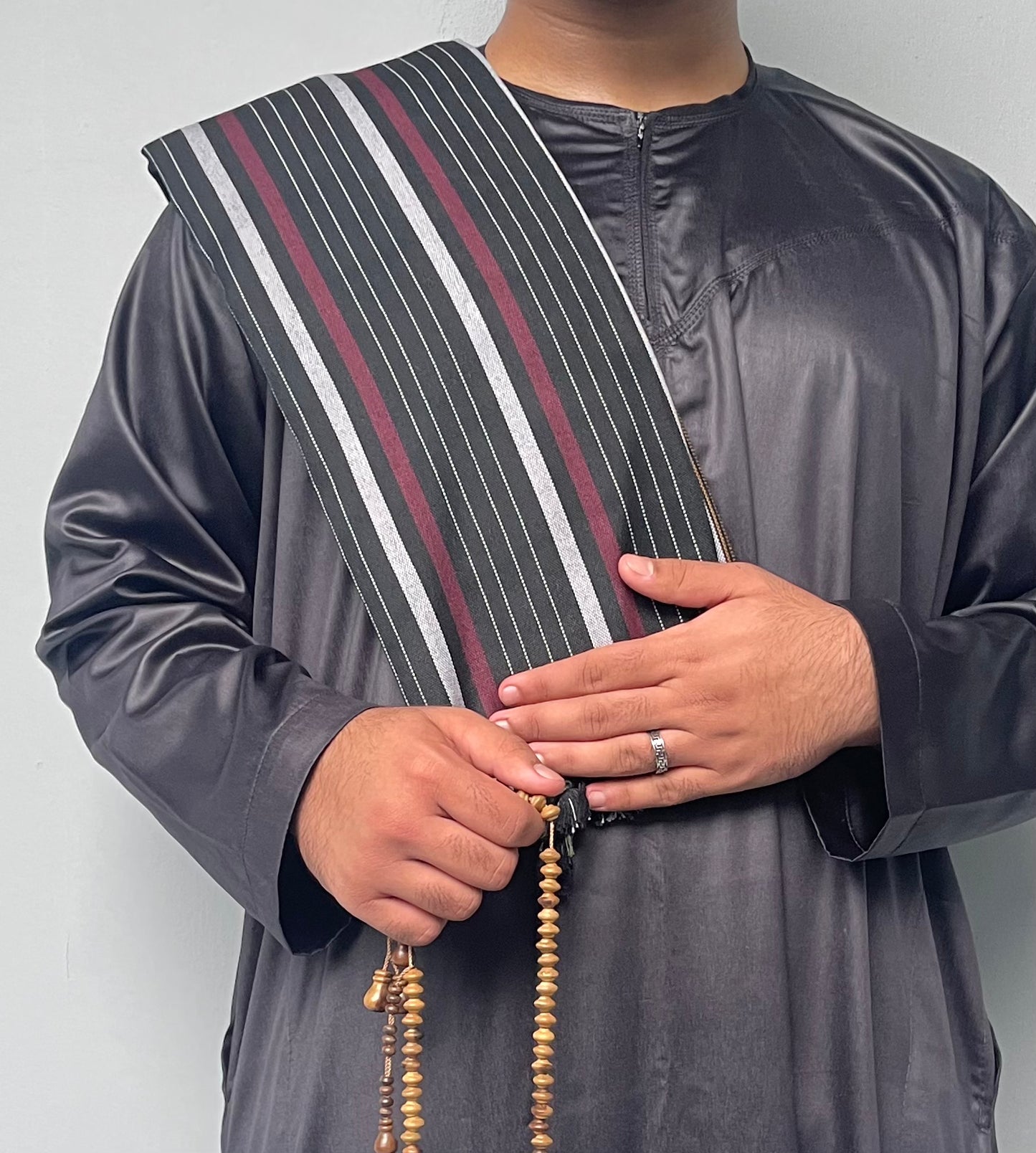 Yemeni Shawl in Calm of the Night Black